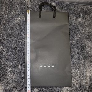Gucci shopping bag